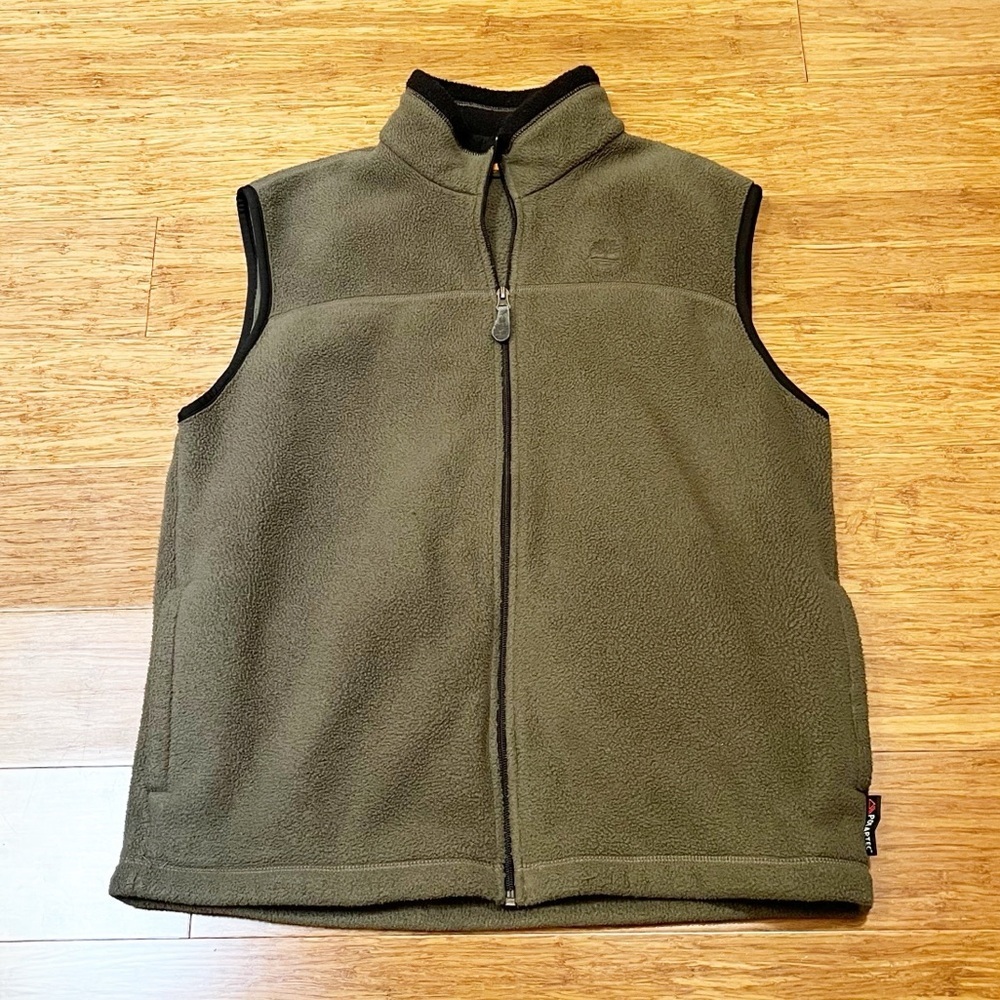 Timberland Army Green Full Zip Polartec Fleece Vest with Pockets. Men's Medium